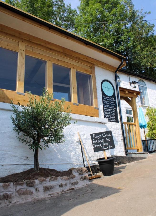 Ye Old Ferrie Inn Symonds Yat Dış mekan fotoğraf